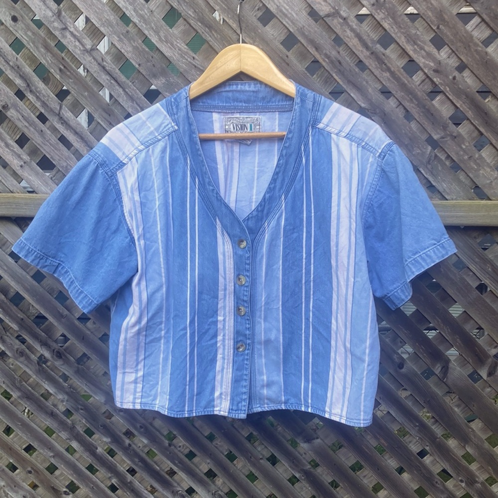Vintage 90s Oversized Cropped Denim Button Down Shirt
